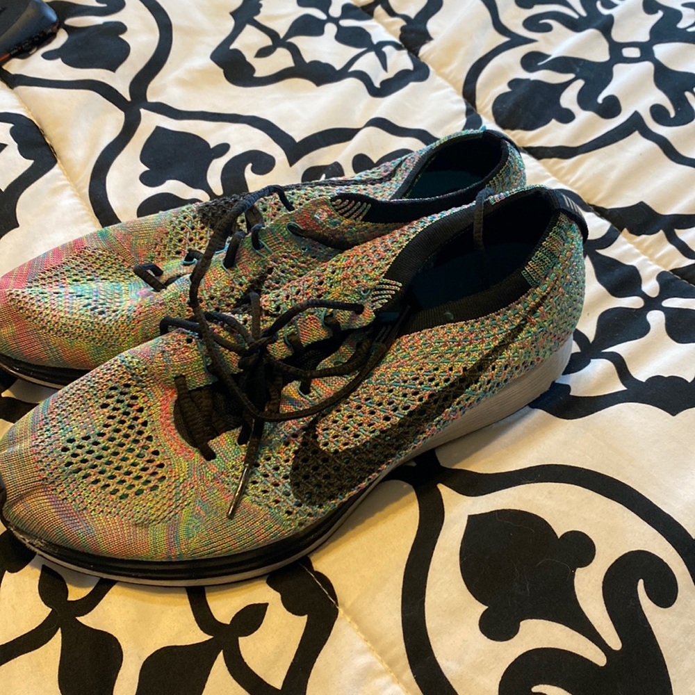 Nike flyknit racer